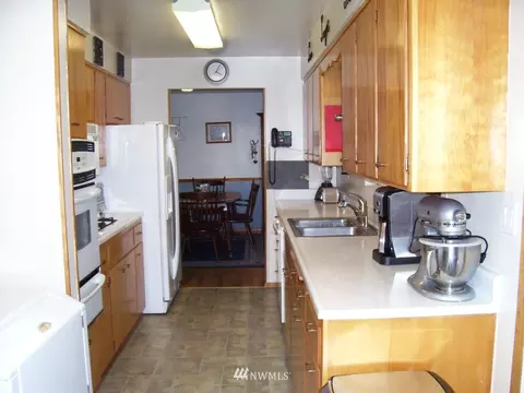 1336 E Pine St, Othello, WA 99344 photo 5