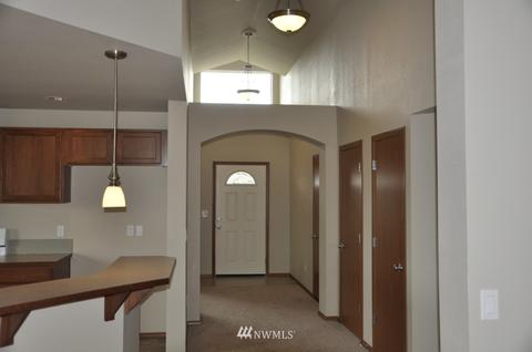 245 Harold Dr, Chehalis, WA 98532 photo 2