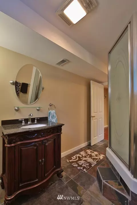 21029 W Richmond Rd, Bothell, WA 98021 photo 19