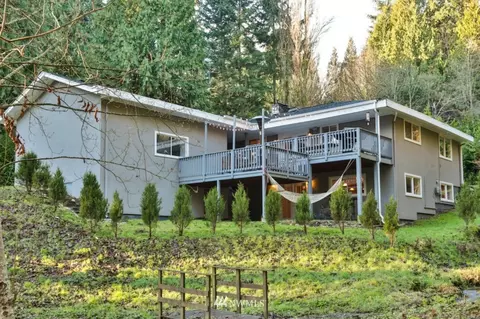21029 W Richmond Rd, Bothell, WA 98021 photo 2