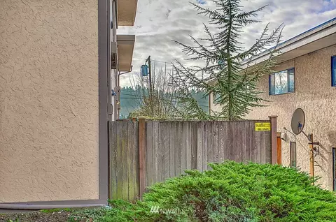 10324 NE 186th St, Bothell, WA 98011 photo 6