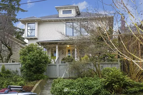 1924 11th Ave E, Seattle, WA 98102 photo 1