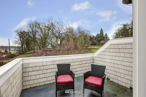 1924 11th Ave E, Seattle, WA 98102 photo 14