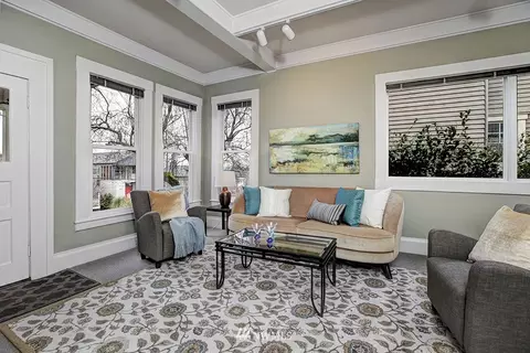 1924 11th Ave E, Seattle, WA 98102 photo 3