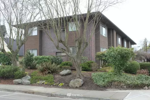1414 34th St, Everett, WA 98201 photo 2