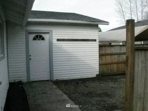 127 105th St SE, Everett, WA 98208 photo 7