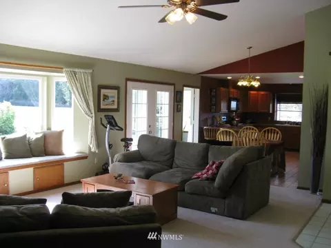 343 Community Ln, Sequim, WA 98382 photo 4