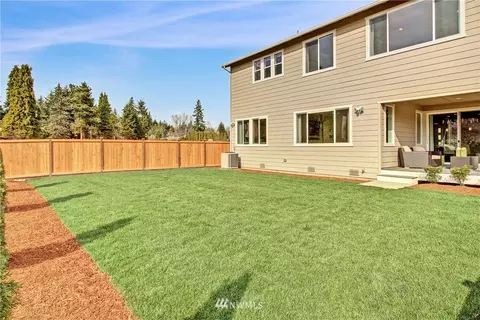 20019 6th Dr SE, Bothell, WA 98012 photo 2