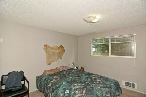 6301 Olympic Dr, Everett, WA 98203 photo 10