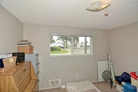 6301 Olympic Dr, Everett, WA 98203 photo 11