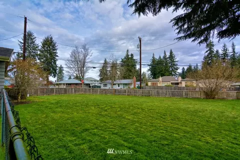 6301 Olympic Dr, Everett, WA 98203 photo 4