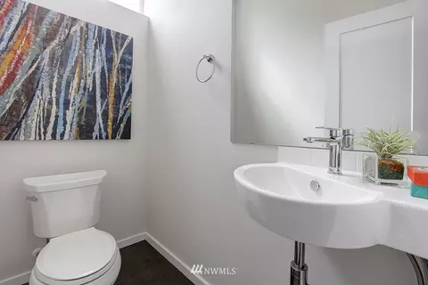 4406 Brygger Dr W, Seattle, WA 98199 photo 7