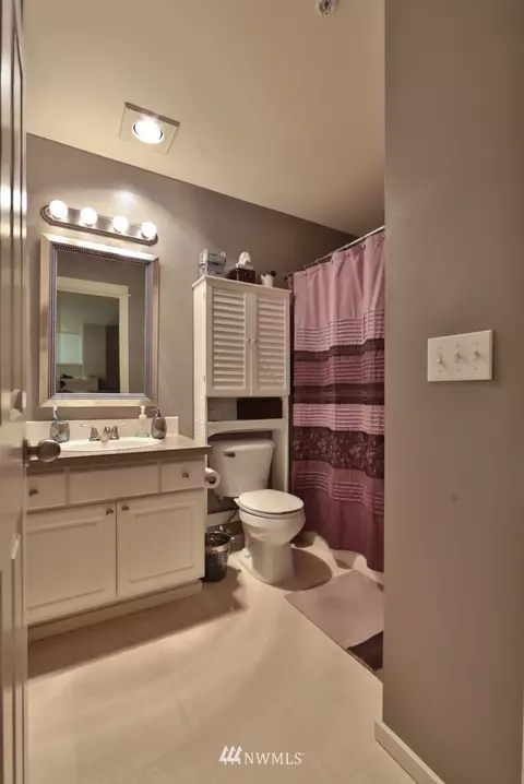 2009 196th St SE #A304, Bothell, WA 98012 photo 11