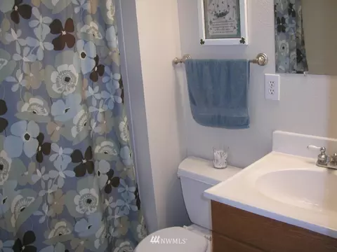 20924 45th Ave SE, Bothell, WA 98021 photo 9