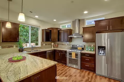19905 3rd Ave SE, Bothell, WA 98012 photo 2