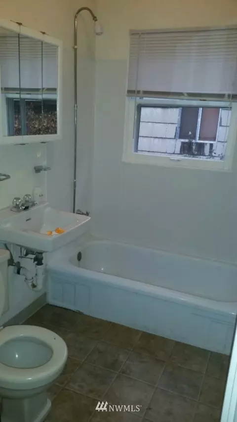 862 9th Ave, Longview, WA 98632 photo 8