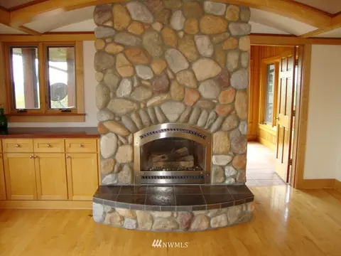 105 E Rivmont Dr, Monroe, WA 98272 photo 9