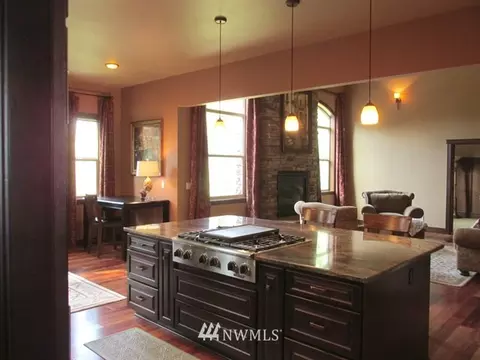 1115 408th St E, Roy, WA 98580 photo 9
