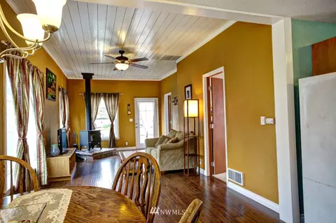 310 Bridge St SE, Orting, WA 98360 photo 11