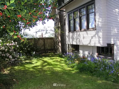 1927 Mcdougall Ave, Everett, WA 98201 photo 19