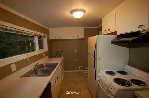 23014 Locust Way, Bothell, WA 98021 photo 16