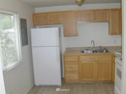 2121 63rd St SE, Everett, WA 98203 photo 2