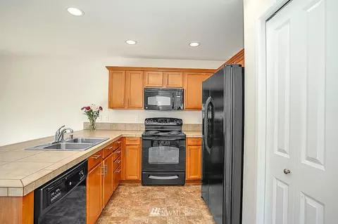 9824 30th Dr SE, Everett, WA 98208 photo 3