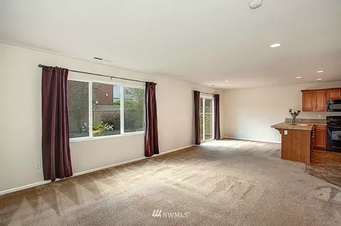 9824 30th Dr SE, Everett, WA 98208 photo 2