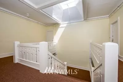1803 E John St, Seattle, WA 98112 photo 5