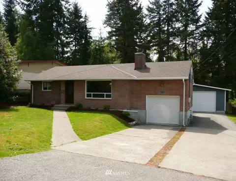 4720 W View Dr, Everett, WA 98203 photo 1