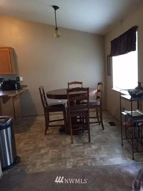 1523 199th St E, Spanaway, WA 98387 photo 5