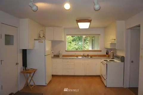 60 Point View Ave, Brinnon, WA 98320 photo 6