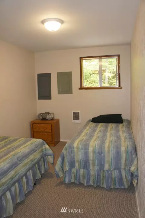 60 Point View Ave, Brinnon, WA 98320 photo 10