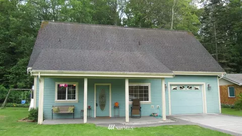 318 Dungeness Mdws, Sequim, WA 98382 photo 1