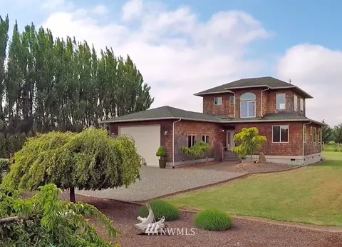 1352 Three Crabs Rd, Sequim, WA 98382 photo 1
