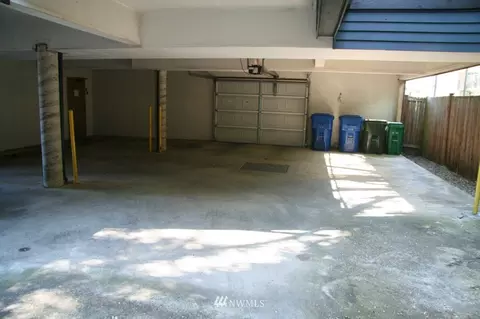 2606 E Thomas St, Seattle, WA 98112 photo 11