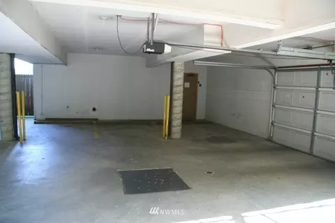 2606 E Thomas St, Seattle, WA 98112 photo 14