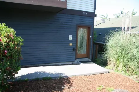 2606 E Thomas St, Seattle, WA 98112 photo 3