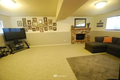 204 186th St E, Spanaway, WA 98387 photo 13