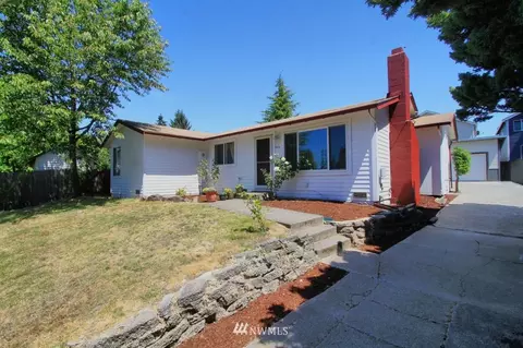9205 3rd Pl SE, Everett, WA 98208 photo 1