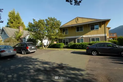 319 E Park St, North Bend, WA 98045 photo 6