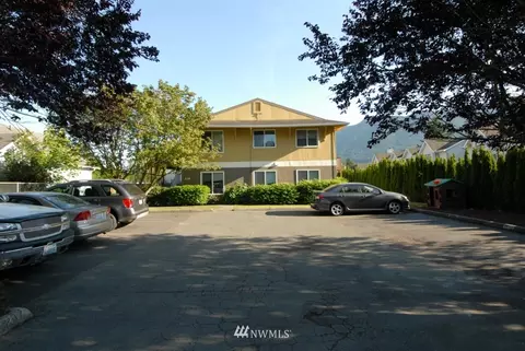 319 E Park St, North Bend, WA 98045 photo 7