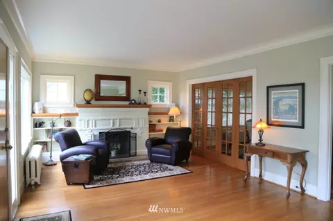 1208 Colby Ave, Everett, WA 98201 photo 2