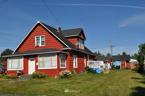 2110 Wells St, Enumclaw, WA 98022 photo 1