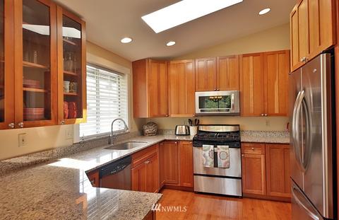 654 3rd St, Langley, WA 98260 photo 11