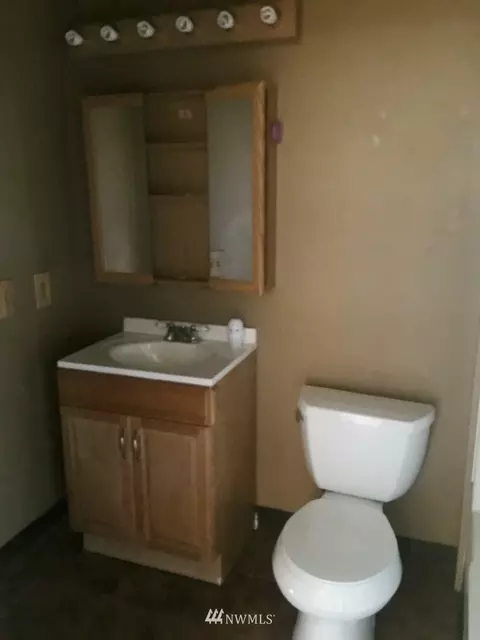 17524 12th Ave E, Spanaway, WA 98387 photo 11