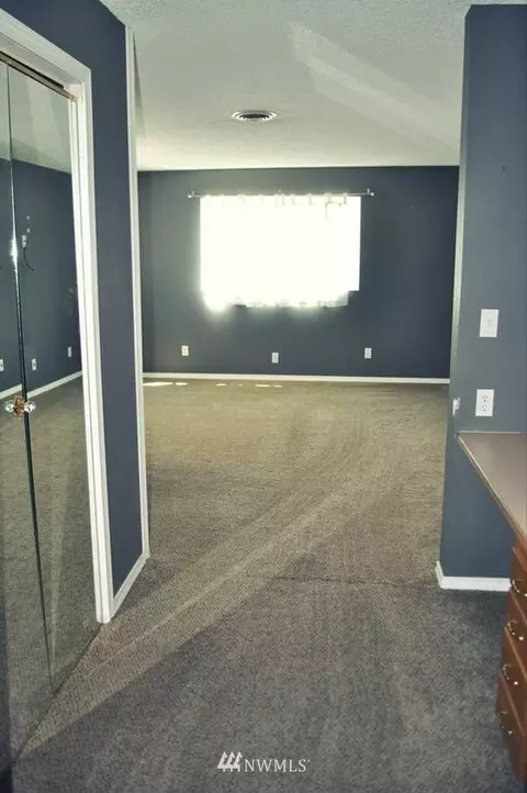 1957 Harding St, Enumclaw, WA 98022 photo 7