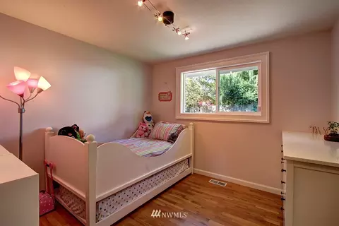 10038 NE 201st St, Bothell, WA 98011 photo 11