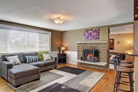 10038 NE 201st St, Bothell, WA 98011 photo 5