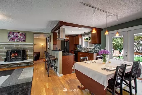 10038 NE 201st St, Bothell, WA 98011 photo 2